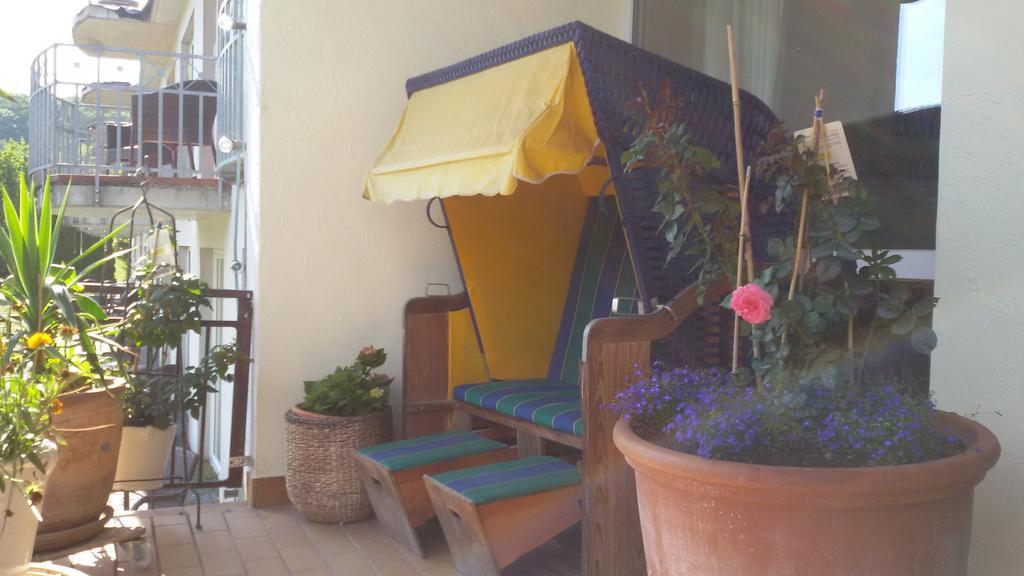 Hotel Schlossgarten Gladenbach Exterior photo