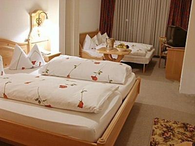 Hotel Schlossgarten Gladenbach Room photo